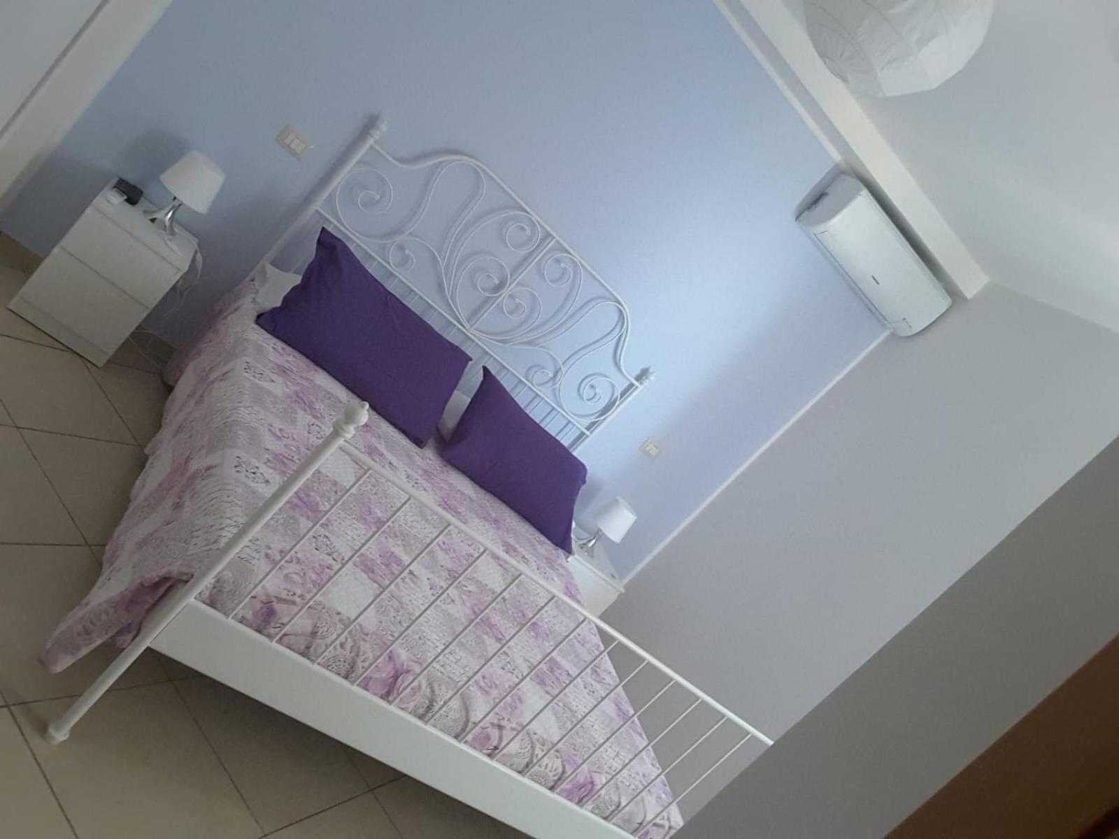 Iriss Bed & Breakfast Taormina Exterior photo