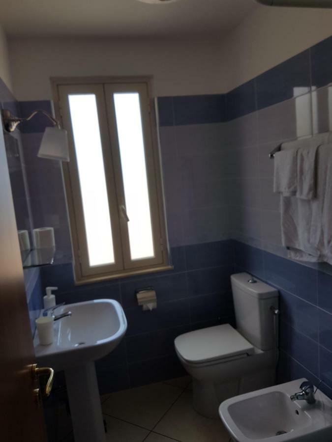 Iriss Bed & Breakfast Taormina Exterior photo