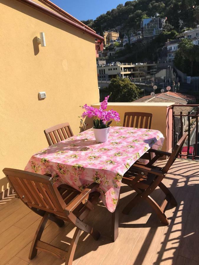 Iriss Bed & Breakfast Taormina Exterior photo
